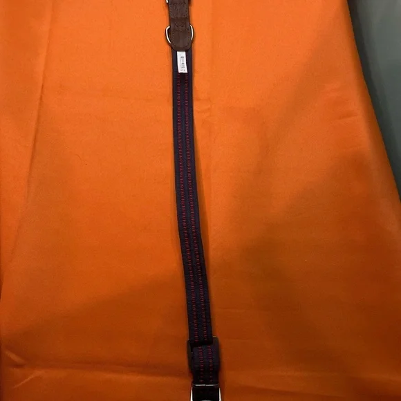 6/$25 Stylish Navy and Red Dog Collar new used - Picture 6 of 9
